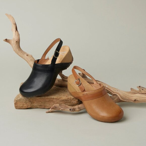 NEW  Dansko Tammy Clogs - Leather For Women in black 7255s3 - Picture 6 of 8